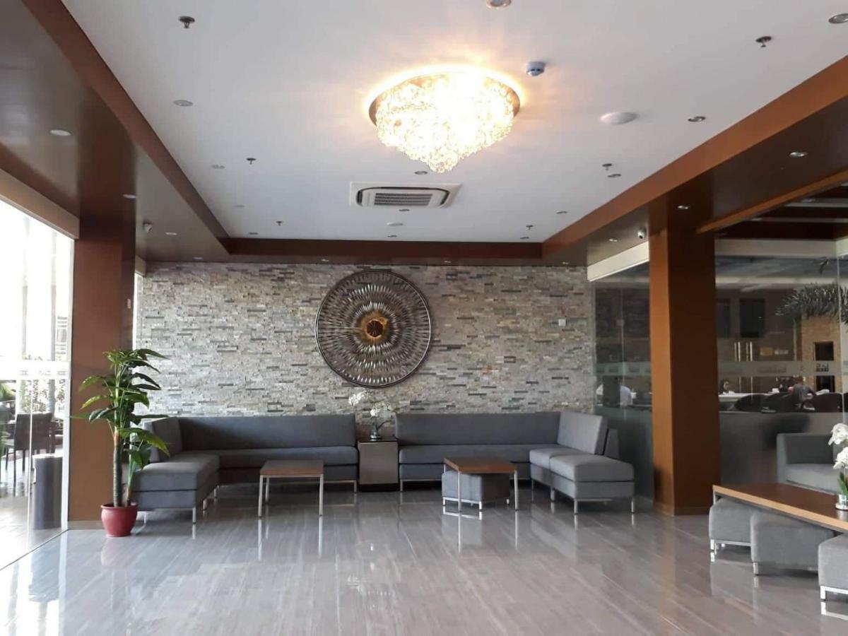 Stunning New Condo In Exclusive La Grande Resort Angeles Kültér fotó